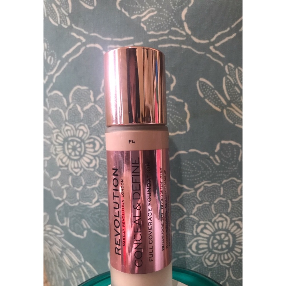 Revolution conceal and define foundation